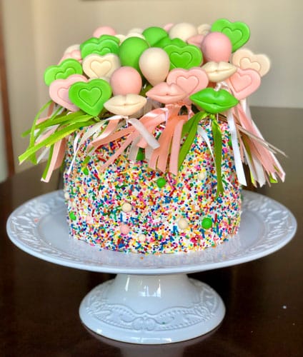 Balloon Cake with Fondant: Versatile and Fun