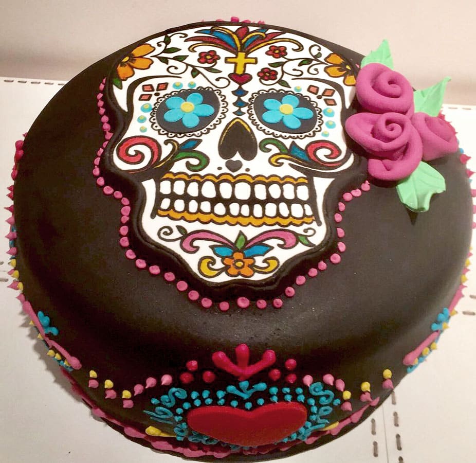 Mexican Skull Cake: Art and Tradition on Day of the Dead