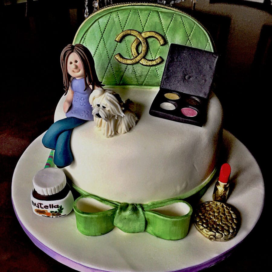Coco Chanel Cake: Sophistication Worth Devouring