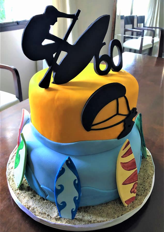 Kite Surf and Stand Up Paddle Cake: Adventure on the Sea in Fondant