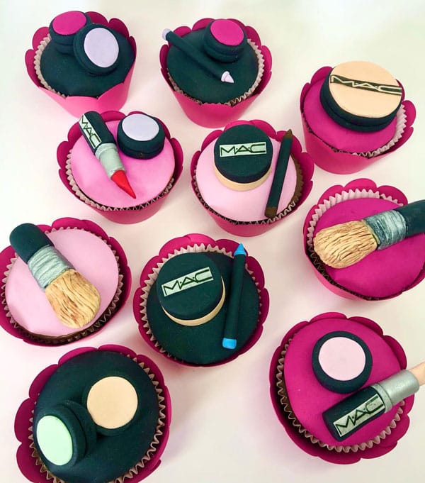 Makeup cupcakes