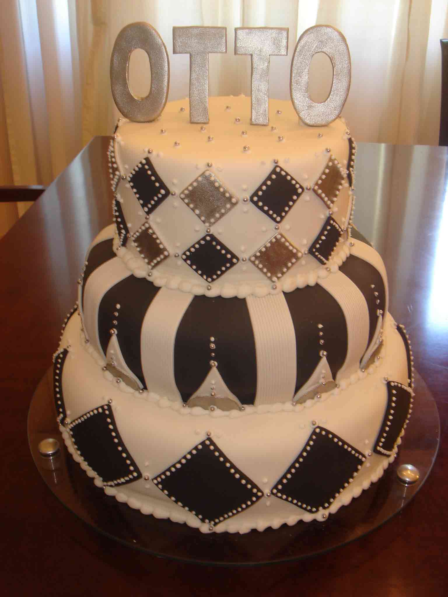 Bolo de Aniversário para Adulto - 61