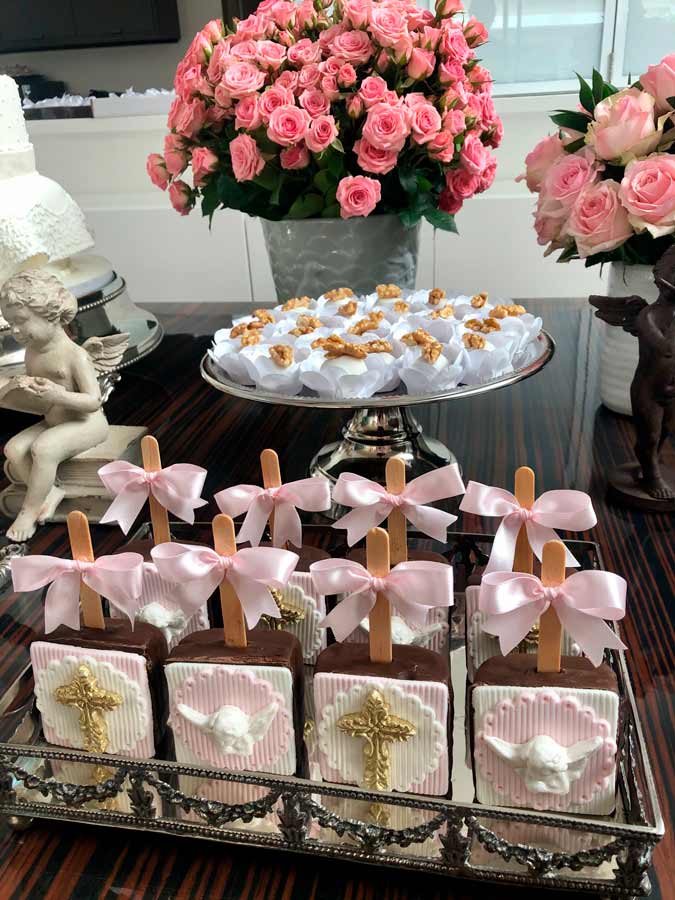 Bolos e Docinhos de Batizado - 11