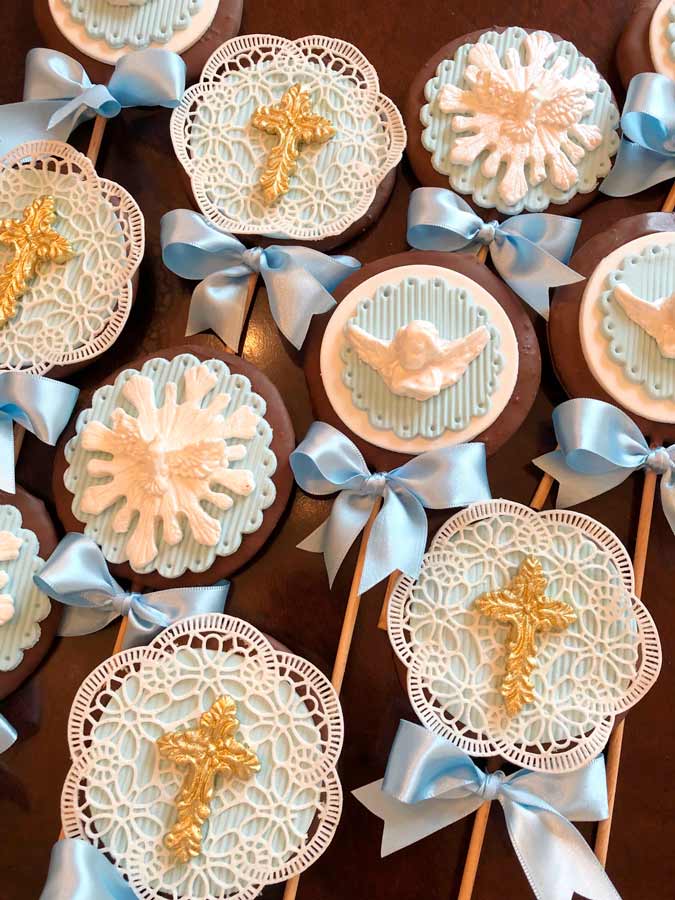 Bolos e Docinhos de Batizado - 13