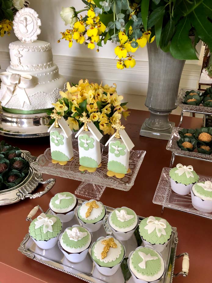 Custom Cupcakes - 19