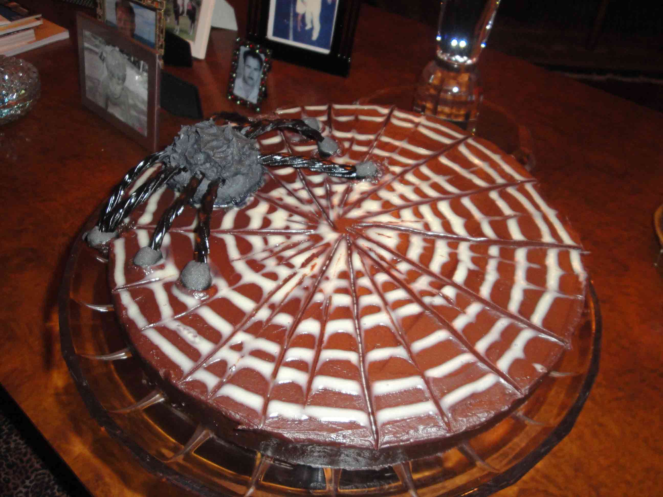 Decorated Halloween cupcakes with ghosts and pumpkins